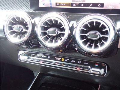 2021 Mercedes-BENZ GLB — миниатюра 33