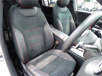 2021 Mercedes-BENZ GLB — миниатюра 16