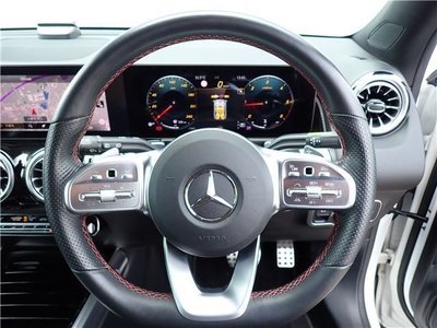 2021 Mercedes-BENZ GLB — миниатюра 24