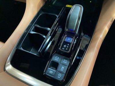 صورة مصغرة 48 لـ 2023 Toyota VELLFIRE
