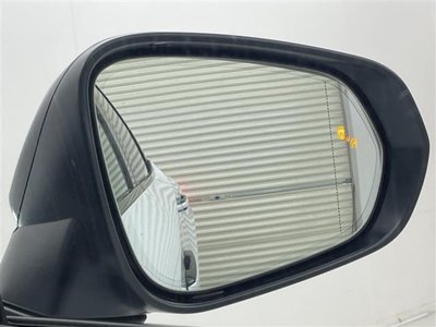 صورة 10 لـ 2023 Lexus RX