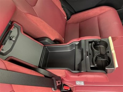 صورة مصغرة 30 لـ 2023 Lexus RX