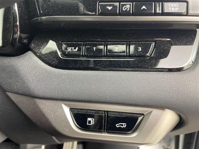 صورة مصغرة 23 لـ 2023 Lexus RX