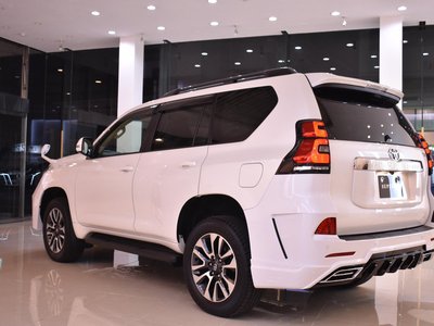 2022 Toyota LAND CRUISER PRADO 照片 10