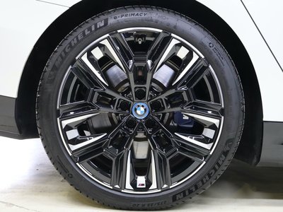 BMW I5 - 3