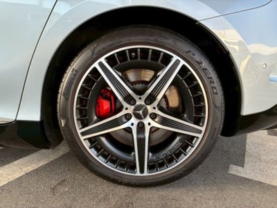 MERCEDES-BENZ EQE AMG - 5