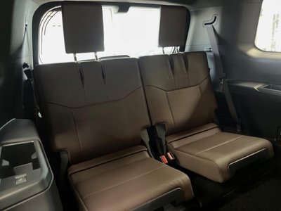 صورة مصغرة 9 لـ 2024 Toyota LAND CRUISER 250