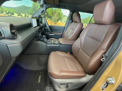 صورة مصغرة 28 لـ 2024 Toyota LAND CRUISER 250