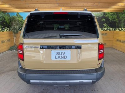 صورة مصغرة 38 لـ 2024 Toyota LAND CRUISER 250