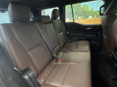 صورة مصغرة 8 لـ 2024 Toyota LAND CRUISER 250