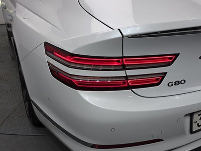GENESIS G80 (RG3) - 10
