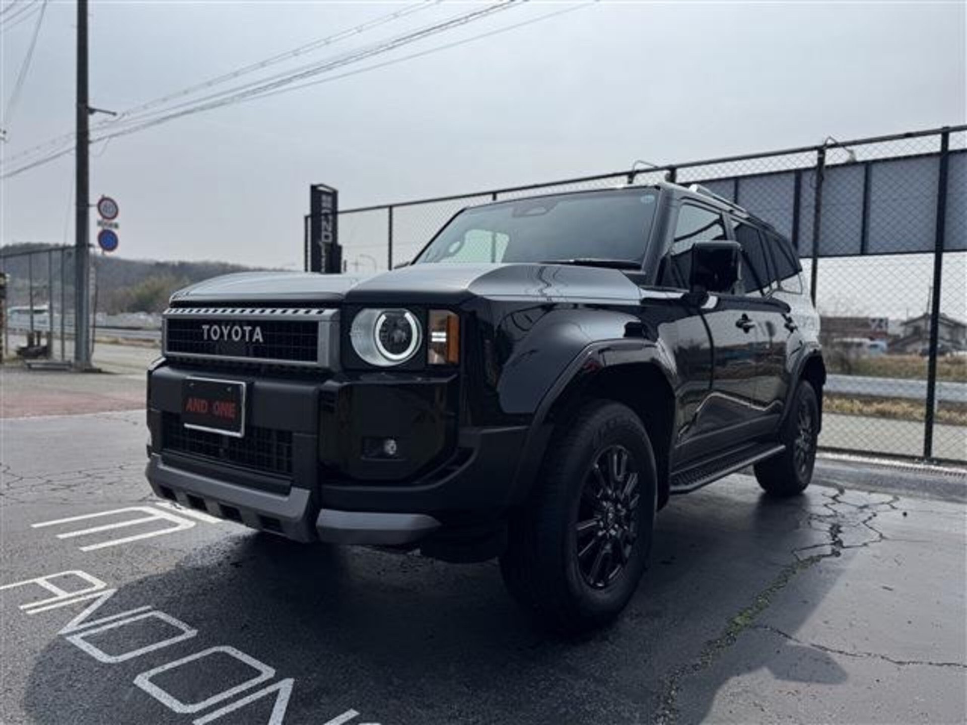 TOYOTA LAND CRUISER 250 - View 1