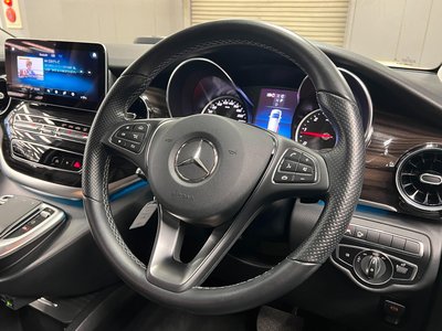 2022 Mercedes-BENZ V-CLASS — миниатюра 36