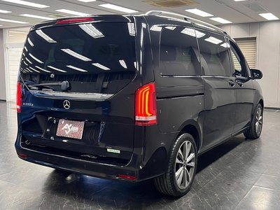 2022 Mercedes-BENZ V-CLASS — миниатюра 20