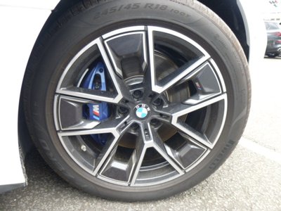 2026 BMW I4 thumbnail 28