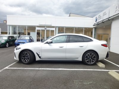 2026 BMW I4 thumbnail 27