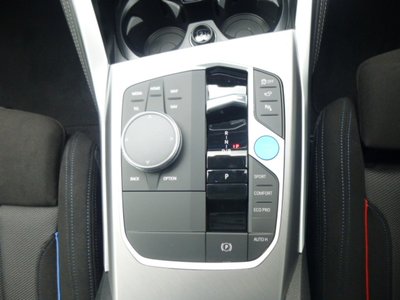 2026 BMW I4 thumbnail 41