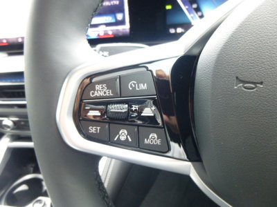 2026 BMW I4 thumbnail 43
