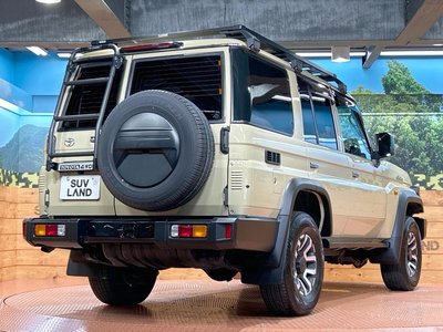 2024 Toyota LAND CRUISER 70 — миниатюра 17