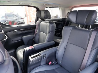 2022 Toyota ALPHARD — миниатюра 32