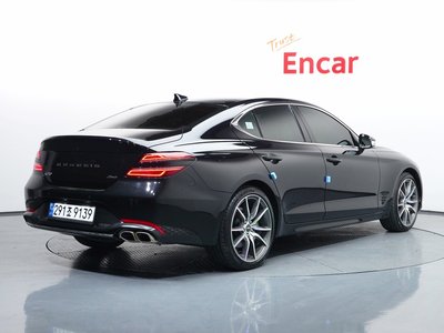 صورة 3 لـ 2021 Genesis THE NEW G70