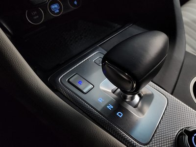 صورة 9 لـ 2021 Genesis THE NEW G70