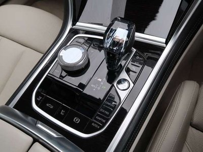 2020 BMW 8 SERIES CABRIOLET — миниатюра 11