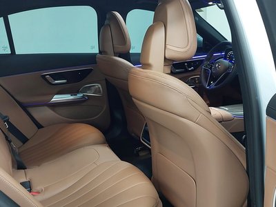 MERCEDES-BENZ E-CLASS - 10