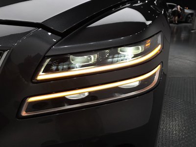 2021 Genesis GV80 photo 9