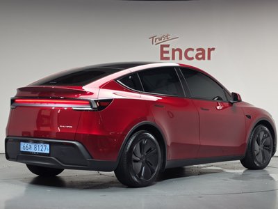 2025 Tesla MODEL Y — фото 2