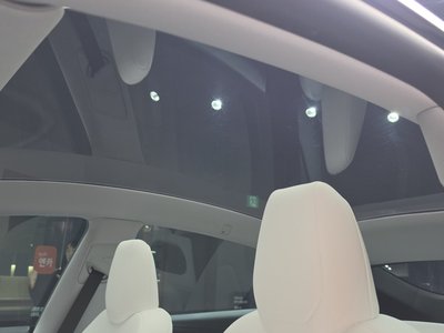 2025 Tesla MODEL Y — миниатюра 32