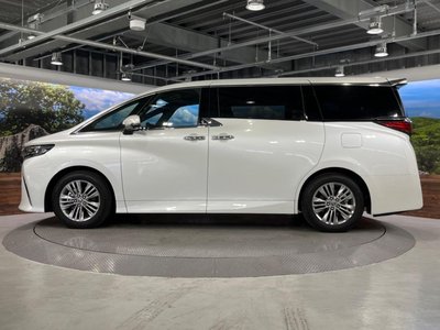 2024 Toyota ALPHARD 缩略图 23