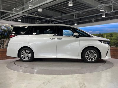 2024 Toyota ALPHARD 缩略图 24