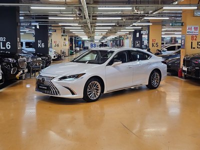 LEXUS ES - 1