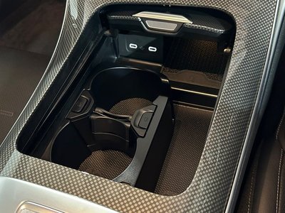 صورة مصغرة 37 لـ 2025 Mercedes-BENZ C-CLASS