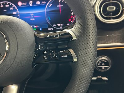 صورة مصغرة 32 لـ 2025 Mercedes-BENZ C-CLASS