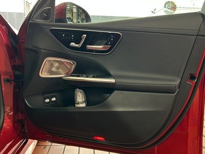 صورة مصغرة 17 لـ 2025 Mercedes-BENZ C-CLASS