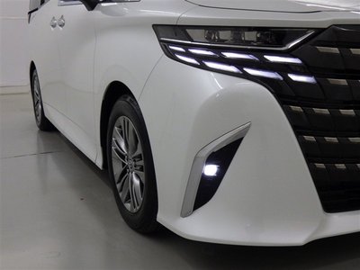 TOYOTA ALPHARD - 8