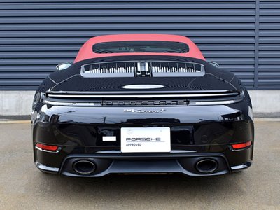 PORSCHE 911 CABRIOLET - 7