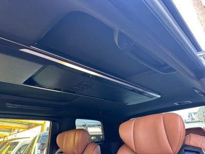 TOYOTA VELLFIRE - 10