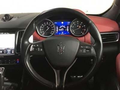 MASERATI LEVANTE - 9