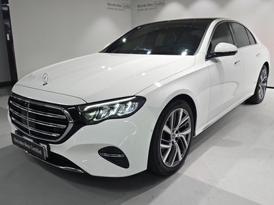 MERCEDES-BENZ E-CLASS - 1