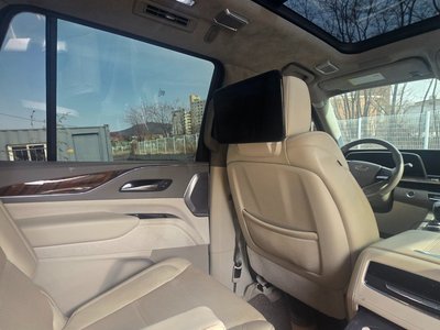 CADILLAC ESCALADE 5TH GENERATION - 8