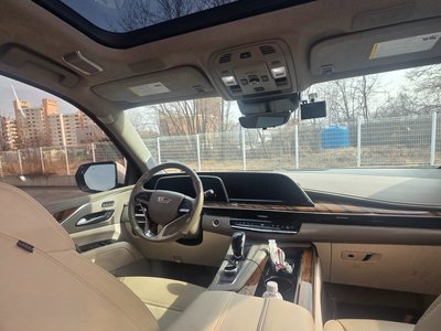 CADILLAC ESCALADE 5TH GENERATION - 9