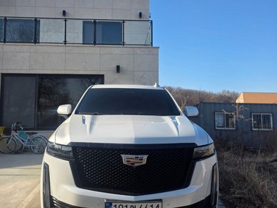 CADILLAC ESCALADE 5TH GENERATION - 6