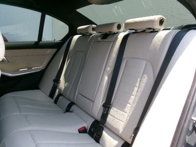 2025 BMW 3 SERIES 缩略图 48