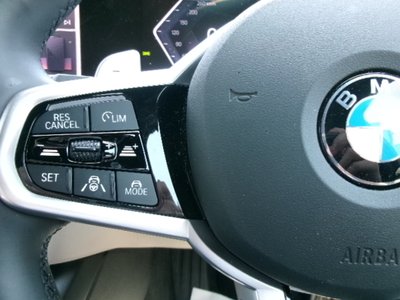 2025 BMW 3 SERIES 缩略图 23