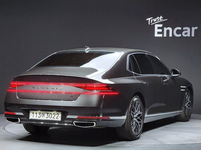 صورة 3 لـ 2023 Genesis G90 (RS4)
