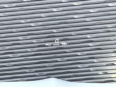 MERCEDES-BENZ GLB - 8