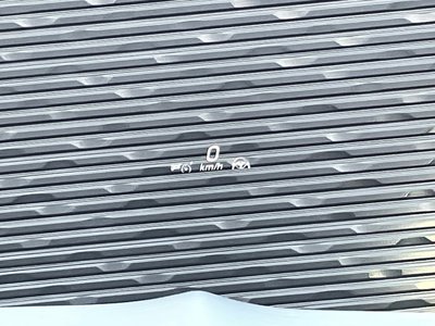 MERCEDES-BENZ GLB - 10